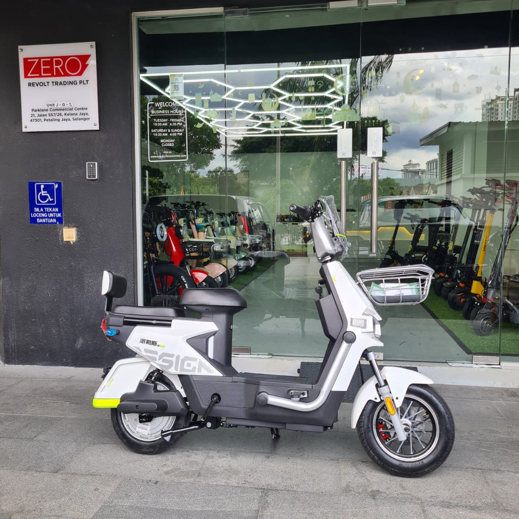 PLERS AK ~ 72V 20Ah, 1800W Peak, 80km, 45kmh, Hydraulic Brake, 14" Tubeless, Dual Suspension, Remote Alarm, LED Signal, NFC Lock