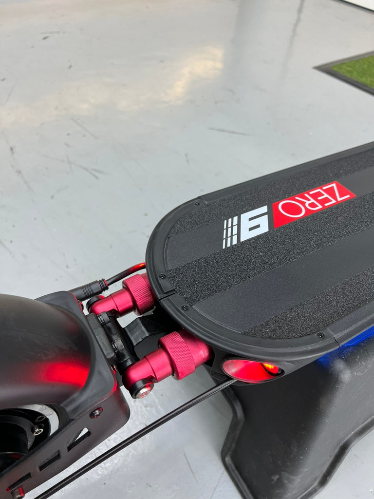 ZERO 9 48V version escooter dual air suspension rear view